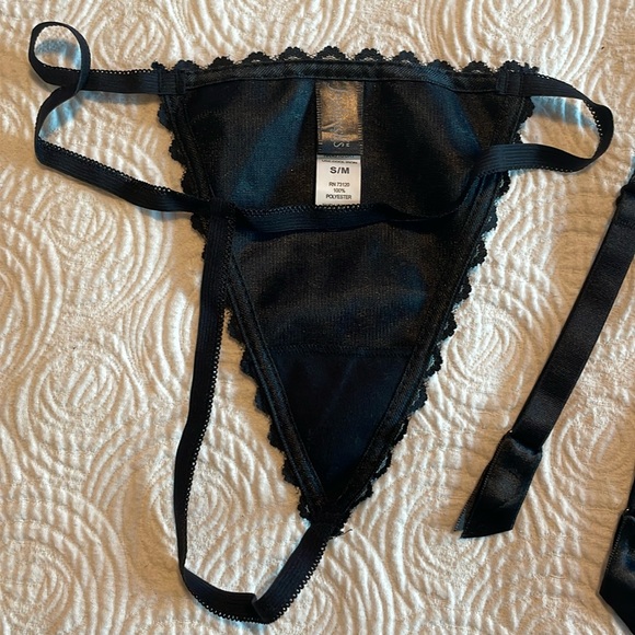 NWOT! Frederick’s of Hollywood Corset Set - Picture 7 of 8